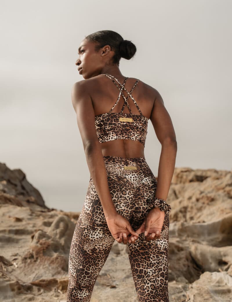 Top Ambar dark leopard animal print